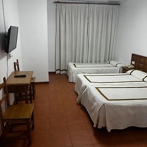 Habitación Triple Económica